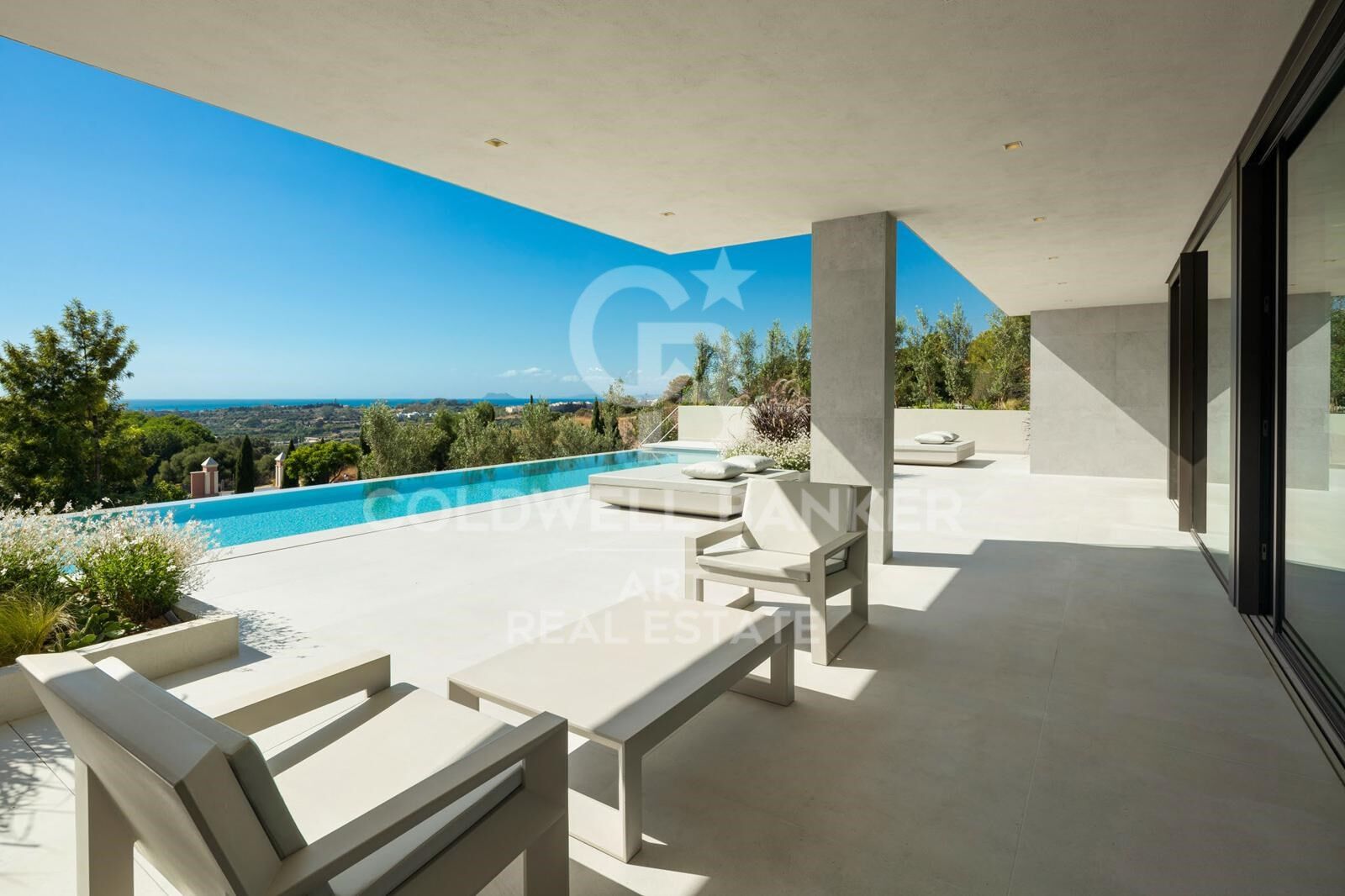 Villa in Benahavis, Malaga, Spain 5 bedrooms, 540 sq.m. No. 157446