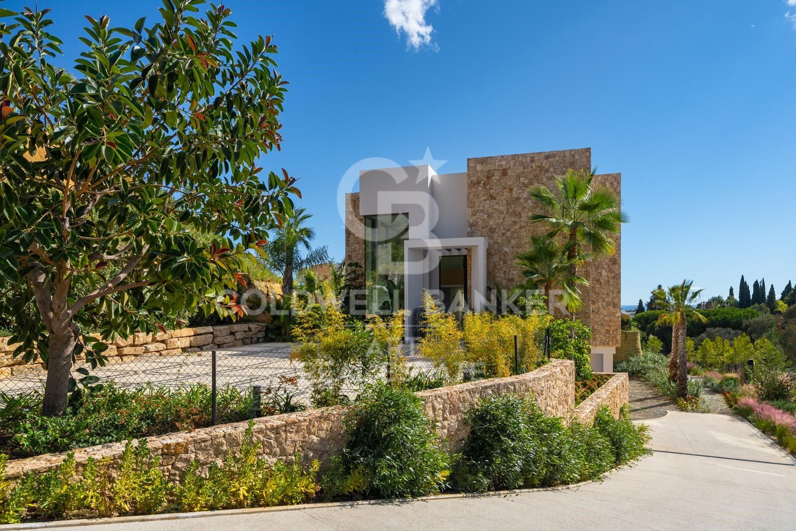 Villa i Marbella, Malaga, Spanien 5 sovrum, 825 kvm. Nr. 157443