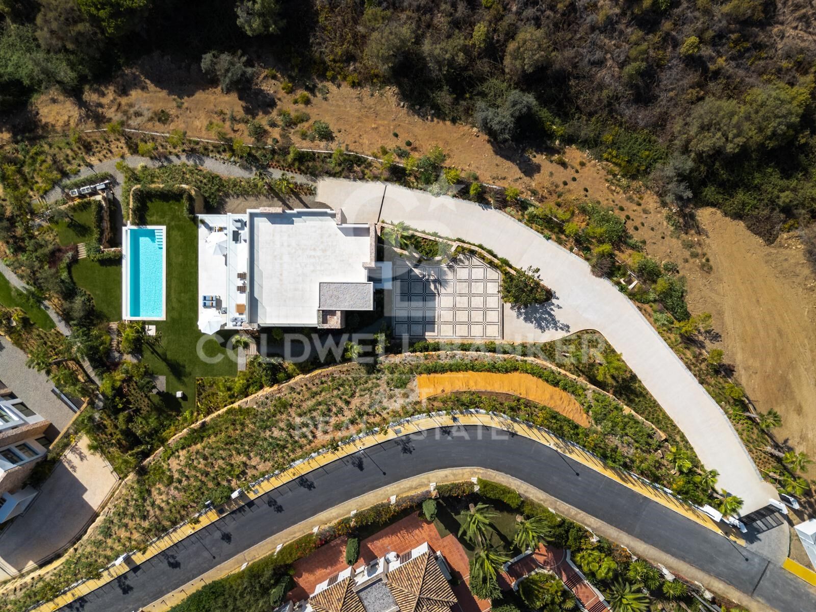 Villa i Marbella, Malaga, Spanien 5 sovrum, 825 kvm. Nr. 157443