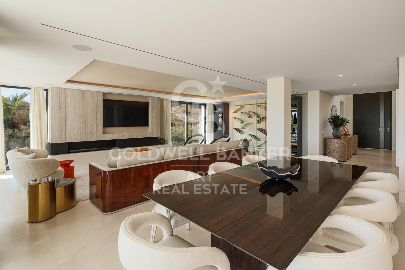Villa i Marbella, Malaga, Spanien 5 sovrum, 825 kvm. Nr. 157443
