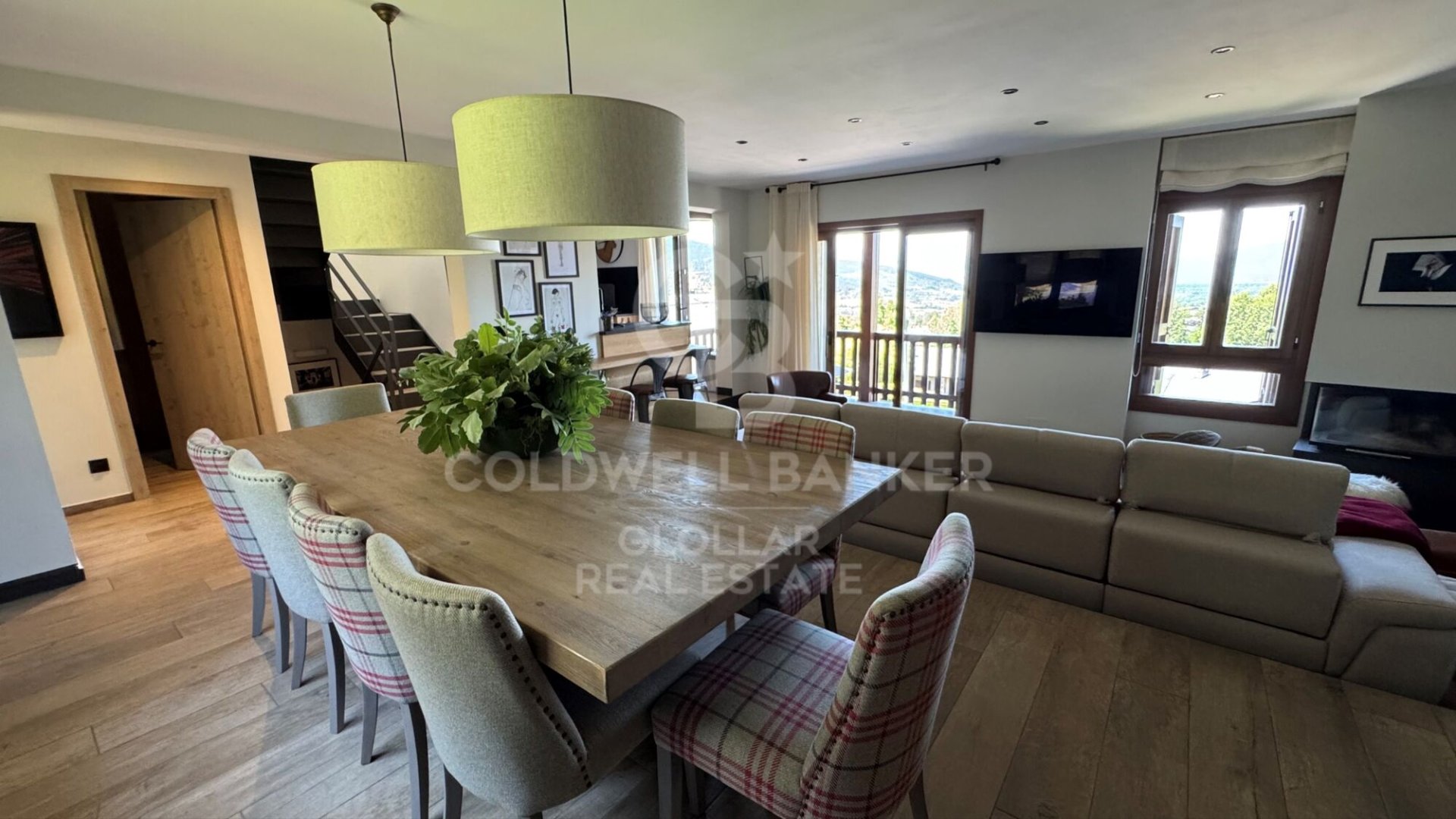 House en Espagne 3 chambres, 175 m2 No. 157445