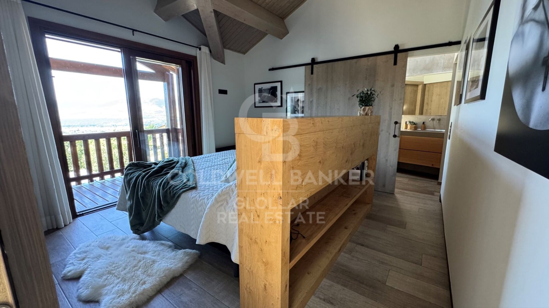 House en Espagne 3 chambres, 175 m2 No. 157445