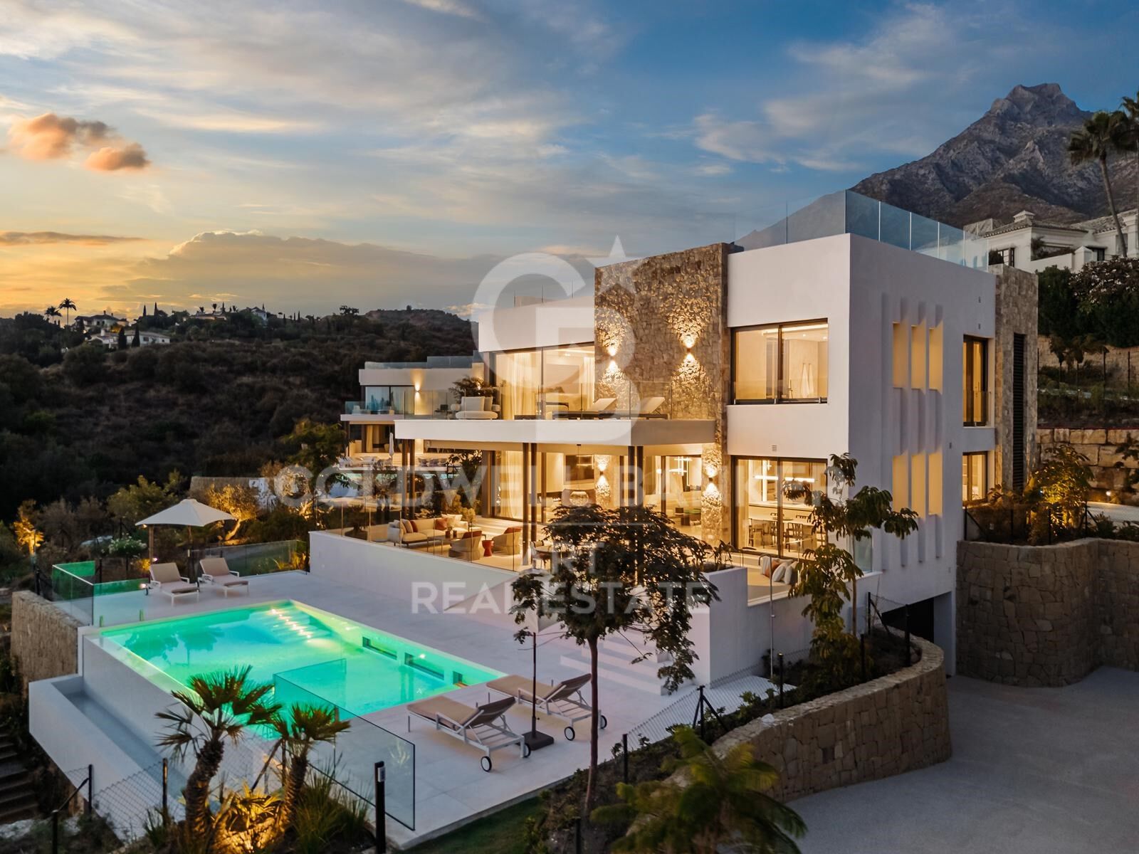 Villa in Marbella, Malaga, Spain 5 bedrooms, 799 sq.m. No. 157444