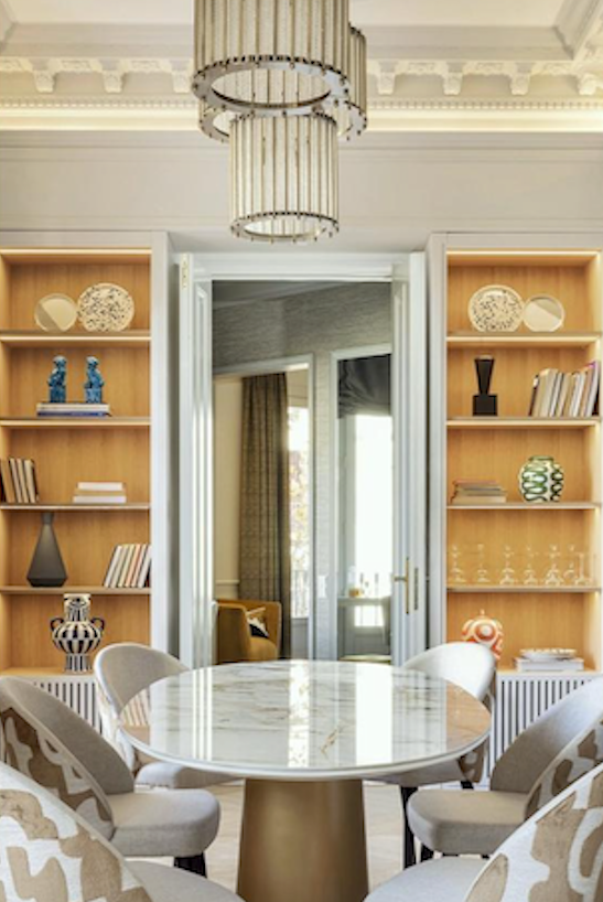 Apartment à Eixample, Barcelona, Espagne 3 chambres, 151 m2 No. 180562