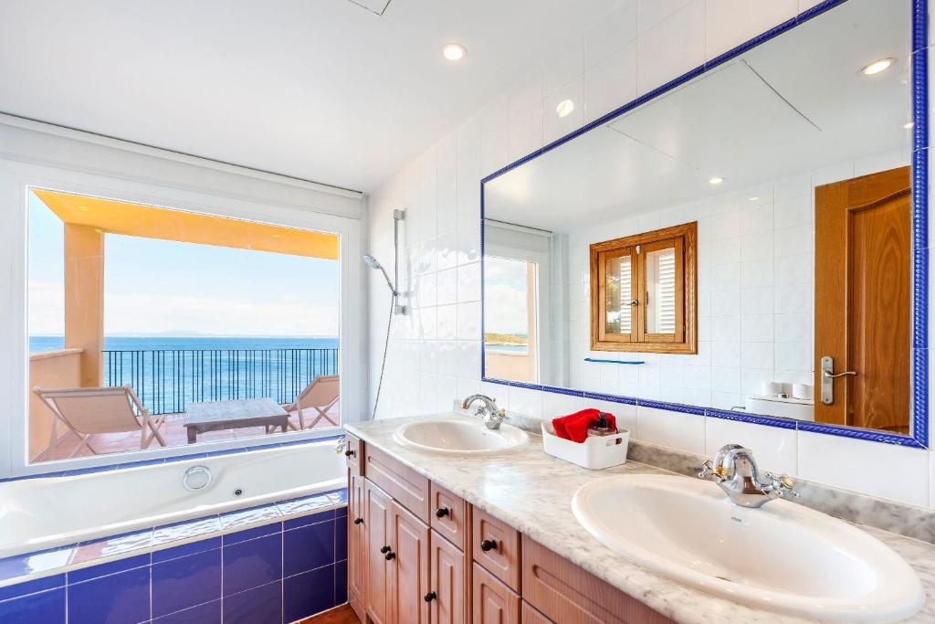 Villa à Cala Vinyes, Mallorca, Espagne 5 chambres, 637 m2 No. 178283