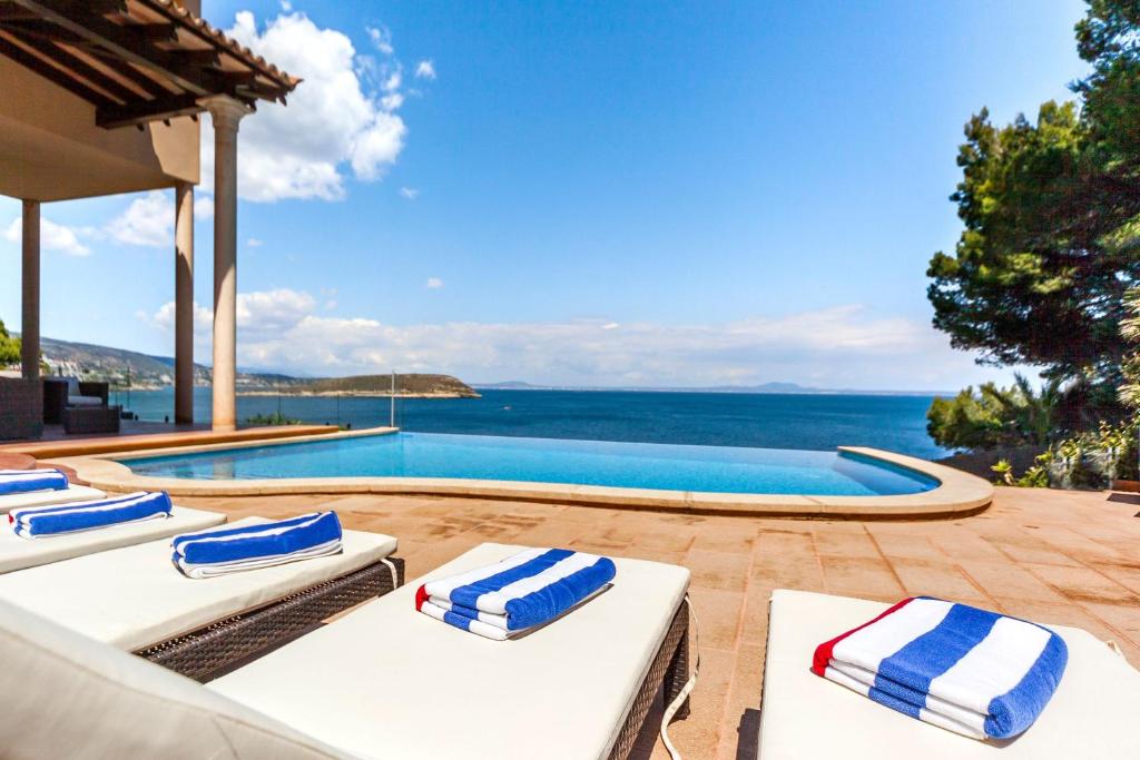 Villa à Cala Vinyes, Mallorca, Espagne 5 chambres, 637 m2 No. 178283