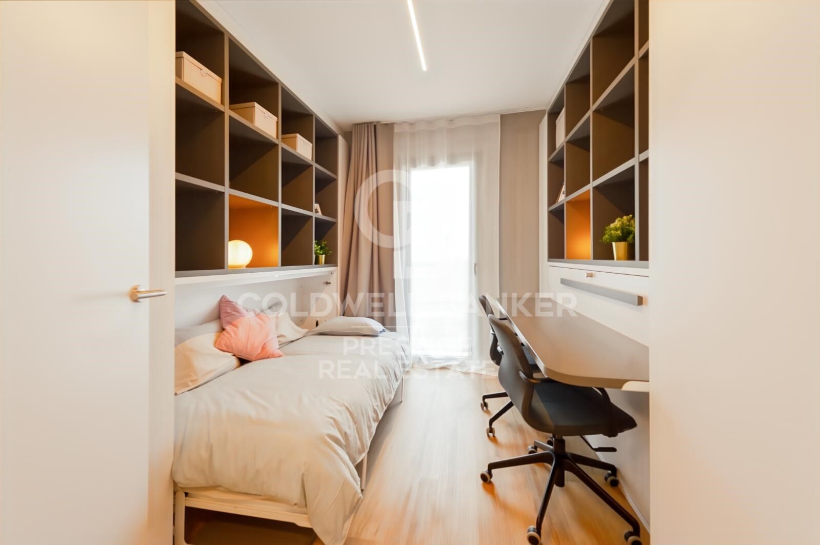 Penthouse w Barcelona, Hiszpania 3 sypialnie, 85 mkw. nr 159425
