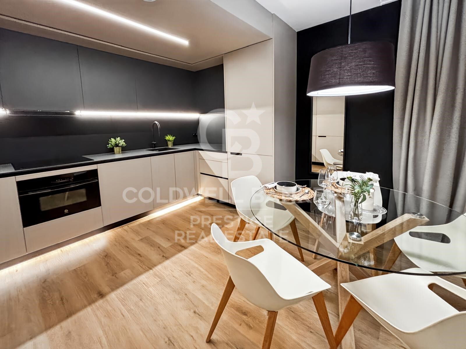 Penthouse w Barcelona, Hiszpania 3 sypialnie, 85 mkw. nr 159425