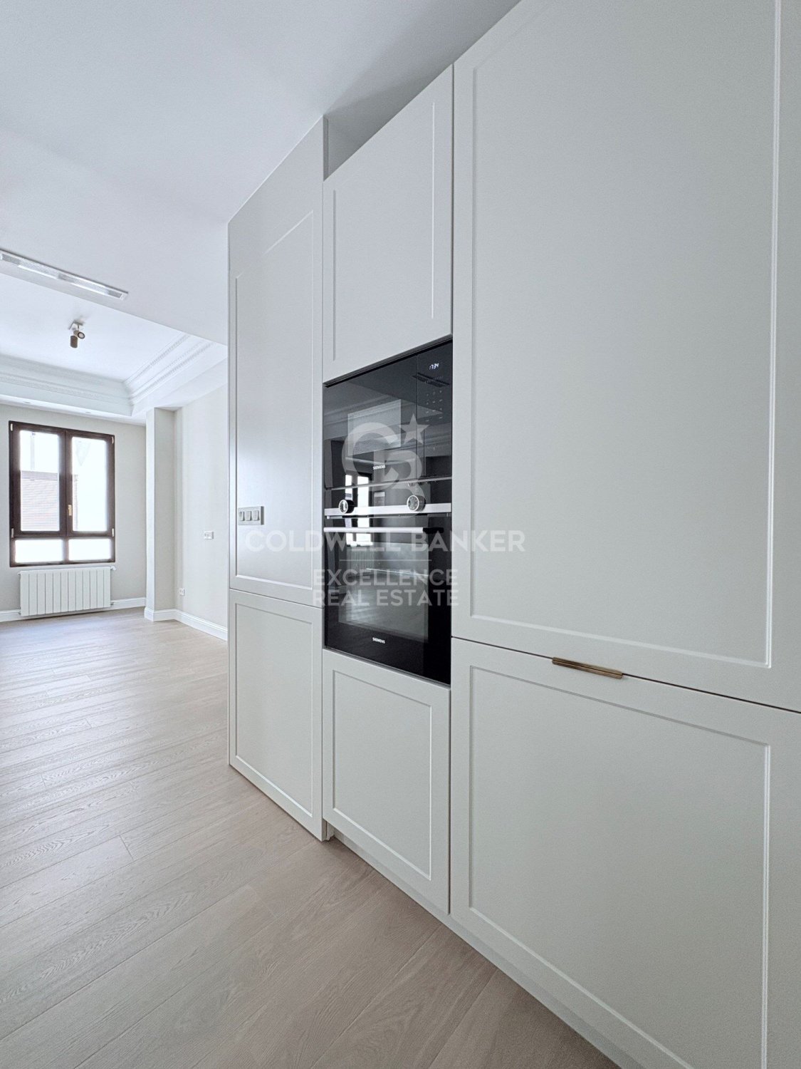 Huoneisto Valencia, Espanja 3 makuuhuonetta, 153 m2 No. 178436