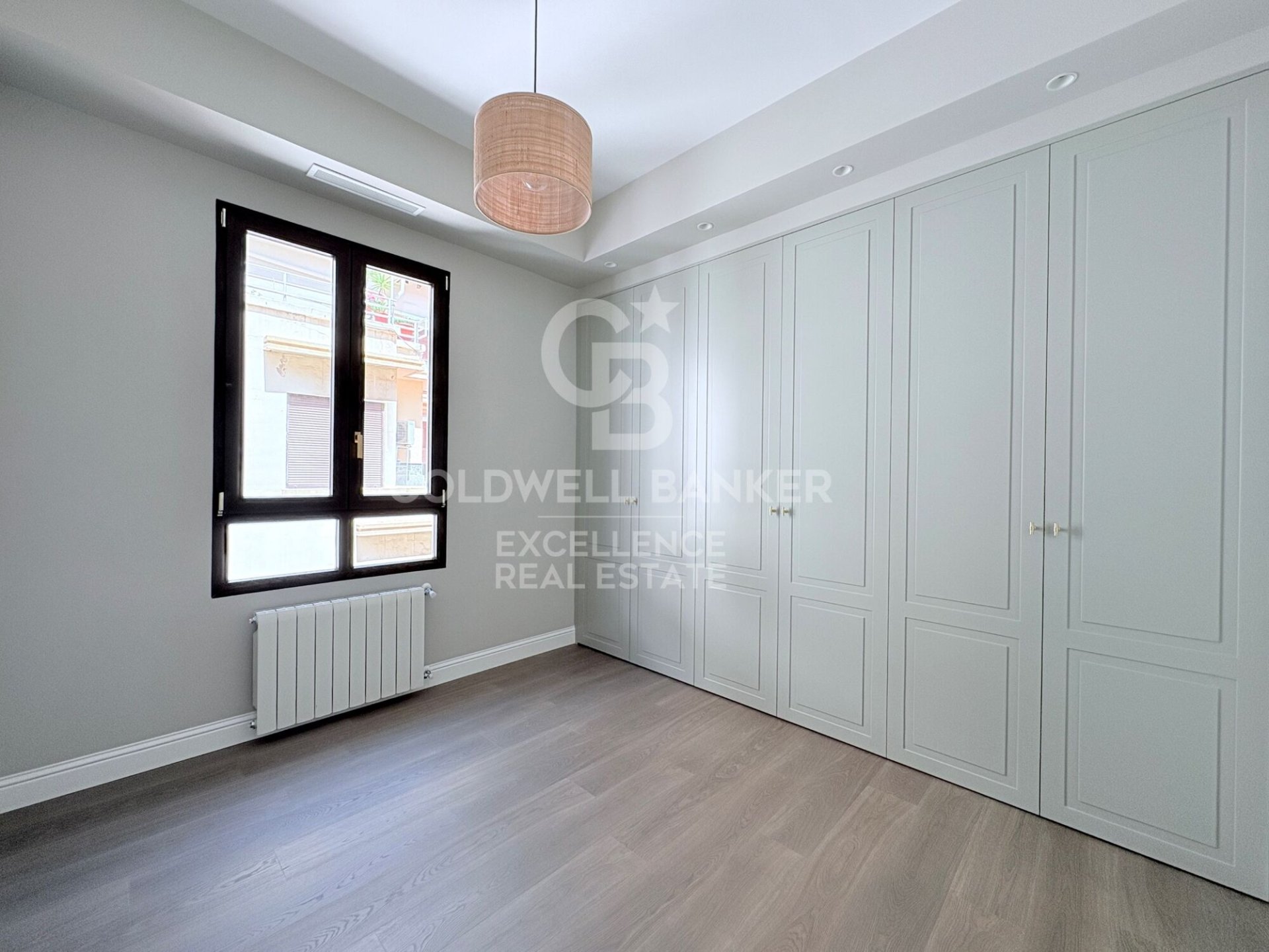 Huoneisto Valencia, Espanja 3 makuuhuonetta, 153 m2 No. 178436