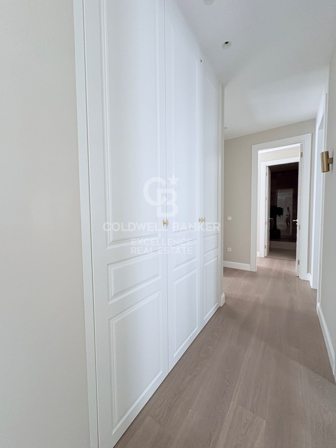 Huoneisto Valencia, Espanja 3 makuuhuonetta, 153 m2 No. 178436