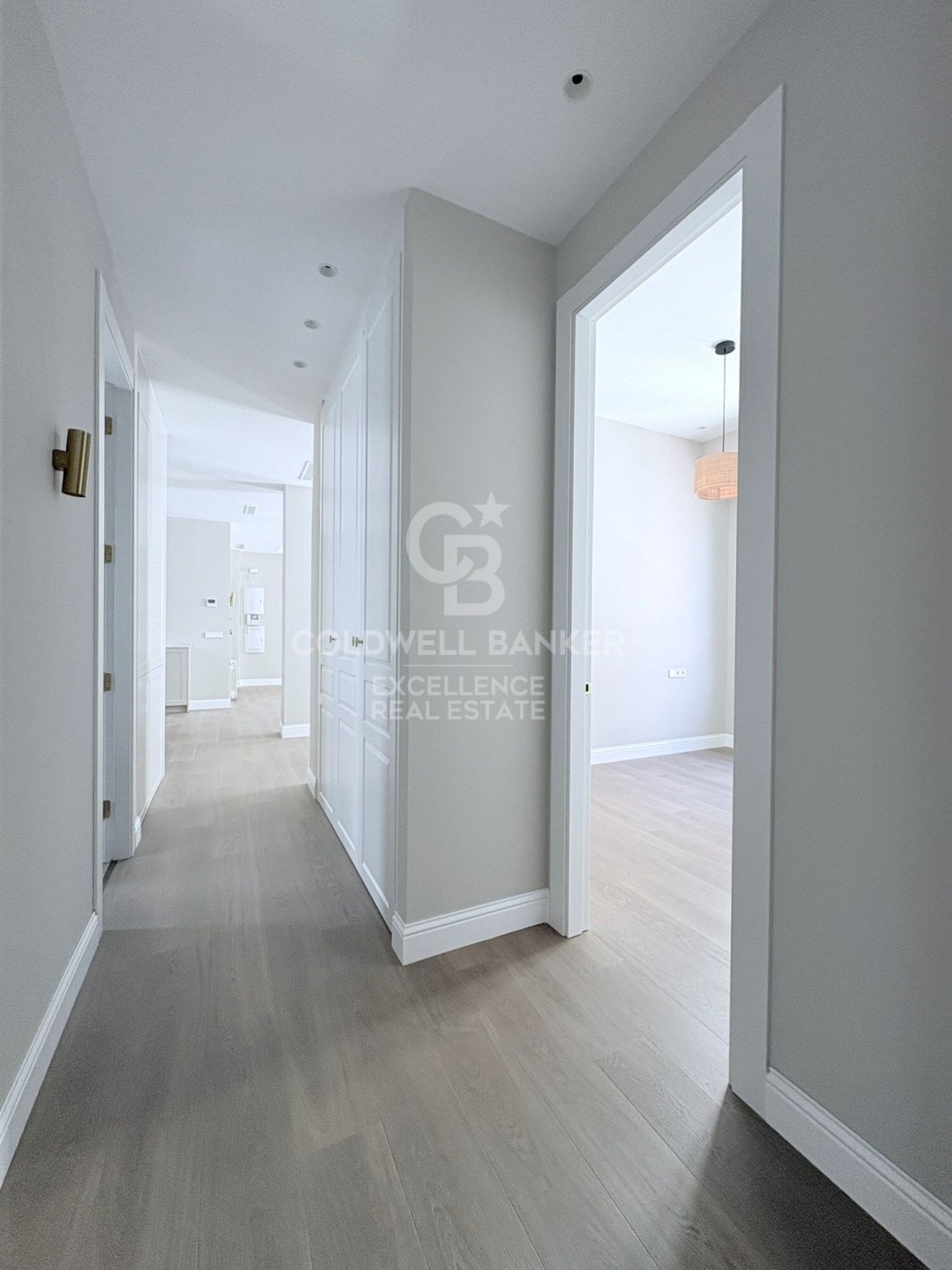 Huoneisto Valencia, Espanja 3 makuuhuonetta, 153 m2 No. 178436