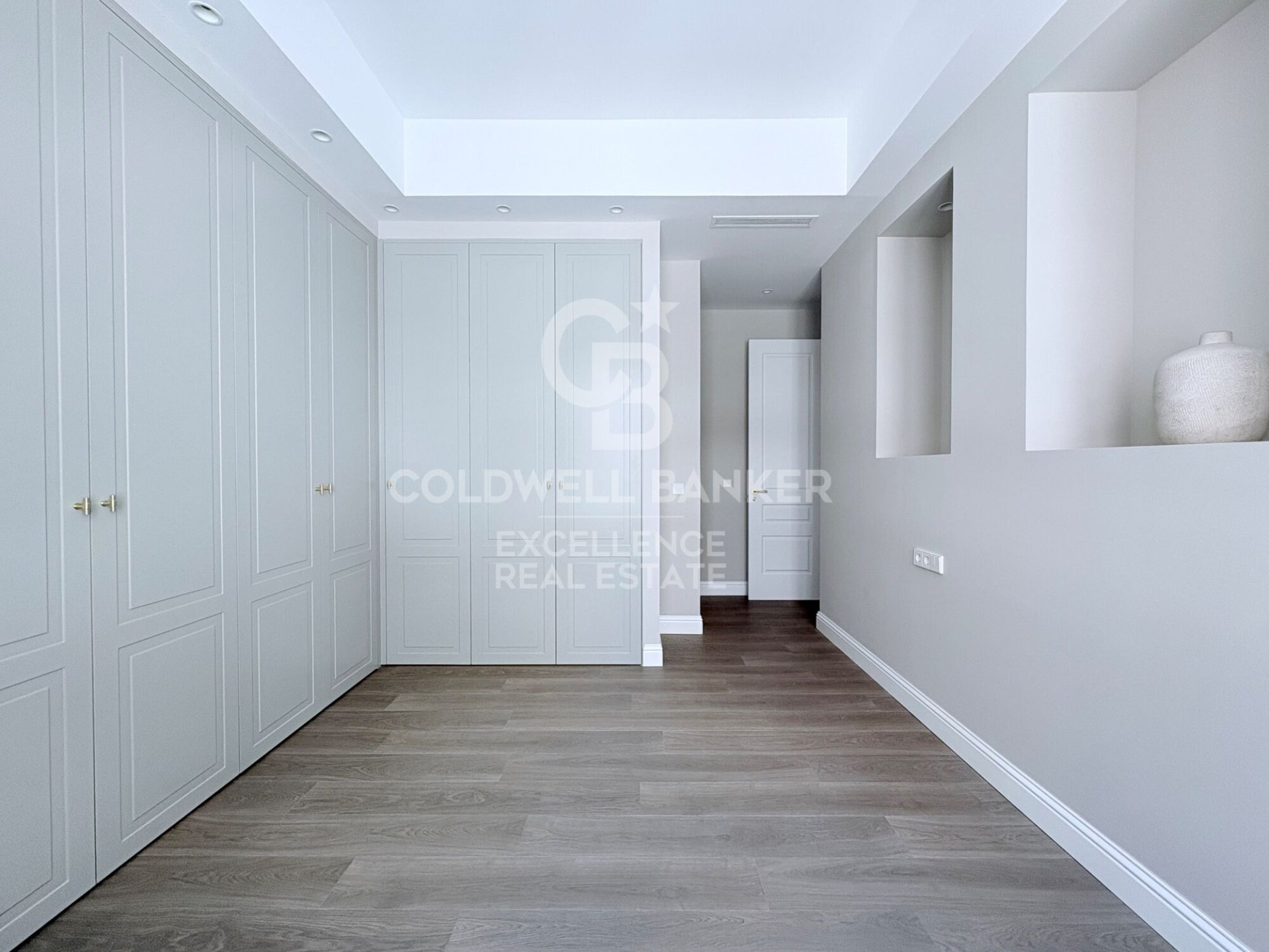 Huoneisto Valencia, Espanja 3 makuuhuonetta, 153 m2 No. 178436