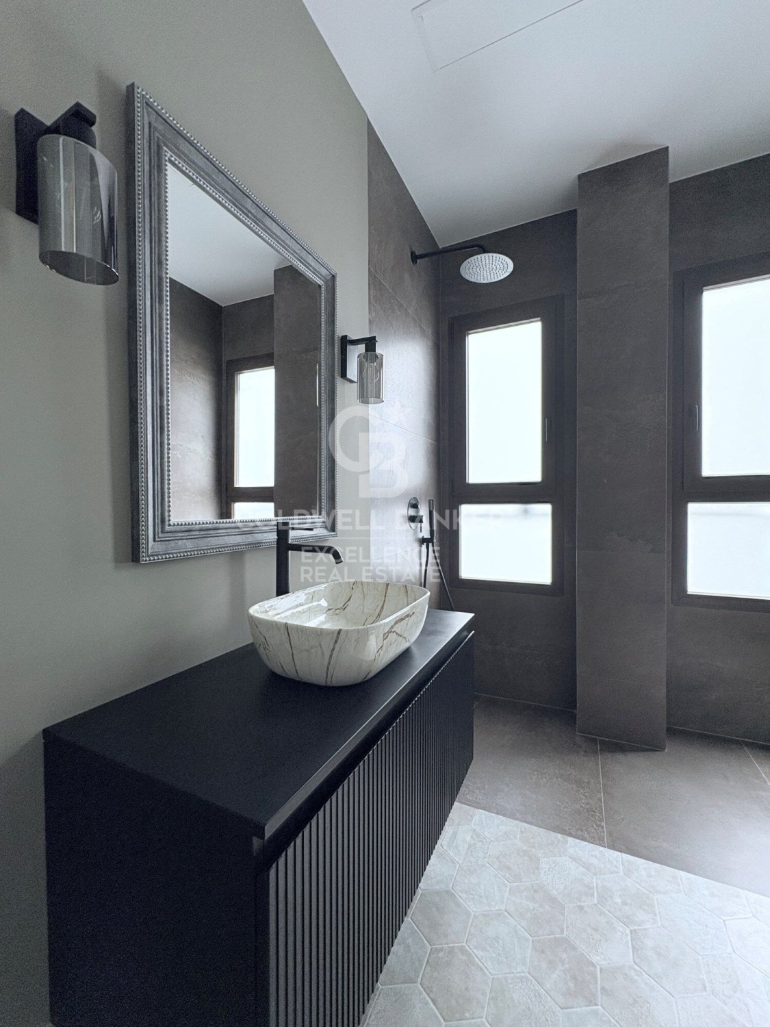 Huoneisto Valencia, Espanja 3 makuuhuonetta, 153 m2 No. 178436