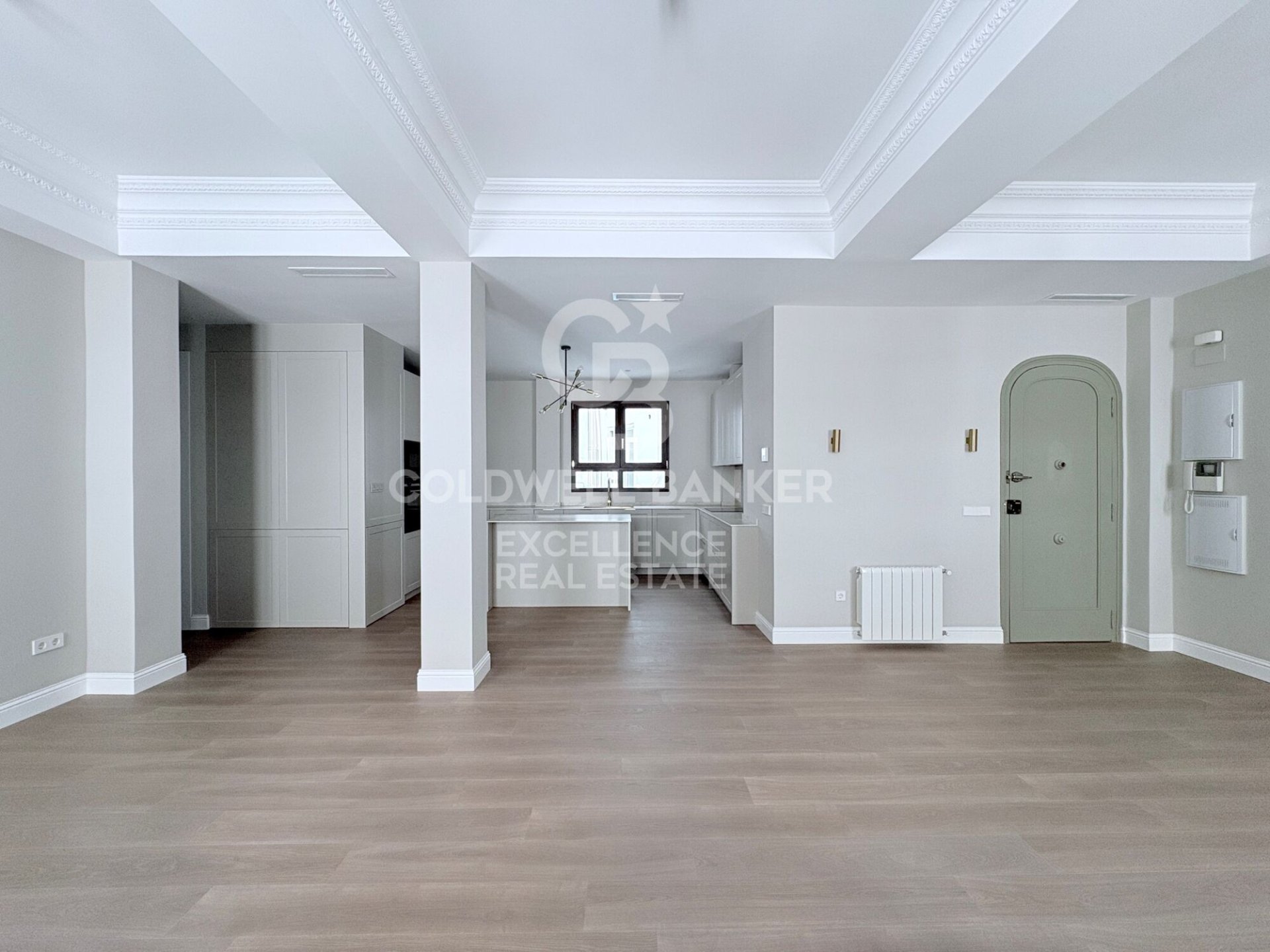 Huoneisto Valencia, Espanja 3 makuuhuonetta, 153 m2 No. 178436