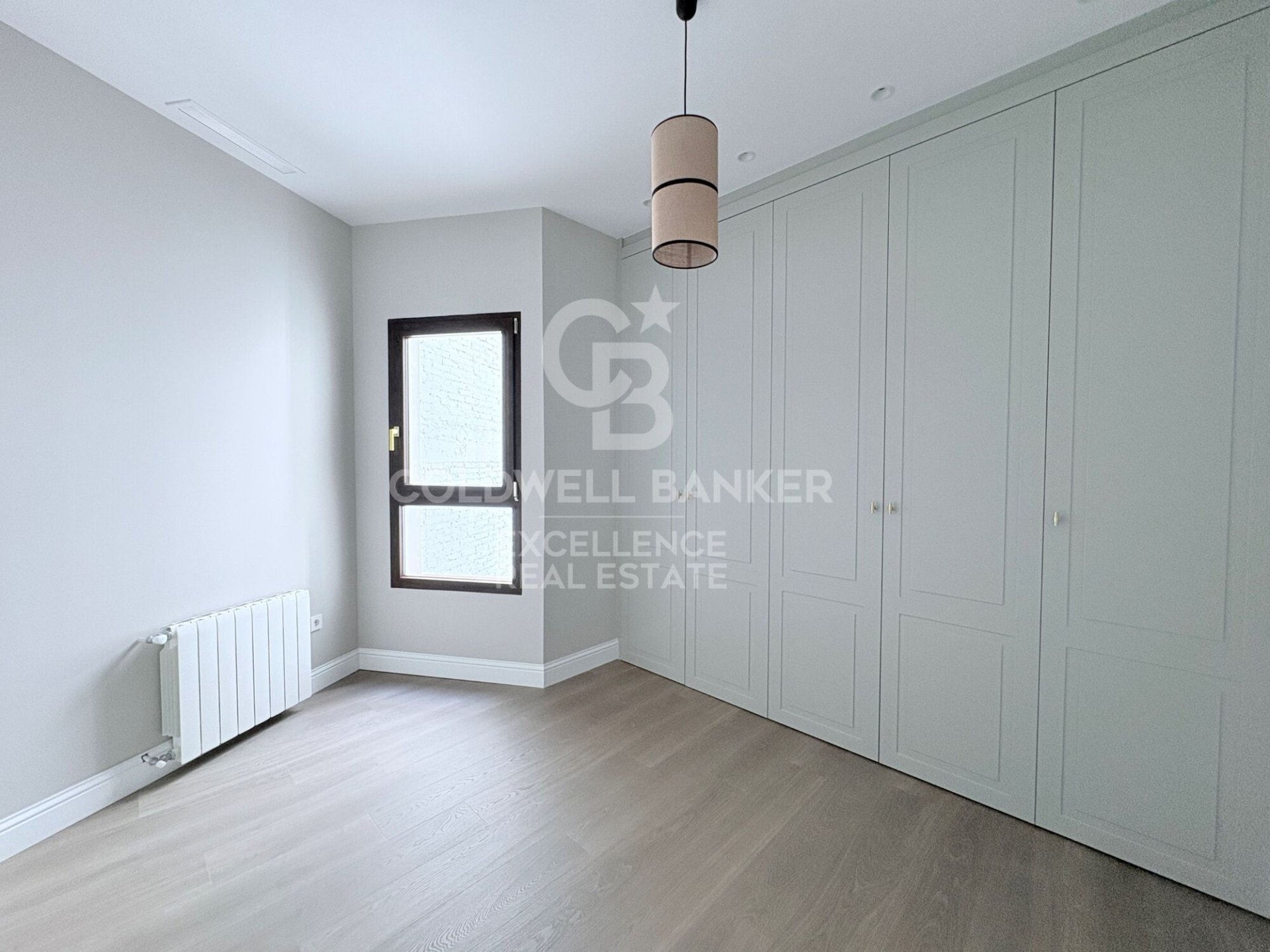 Huoneisto Valencia, Espanja 3 makuuhuonetta, 153 m2 No. 178436