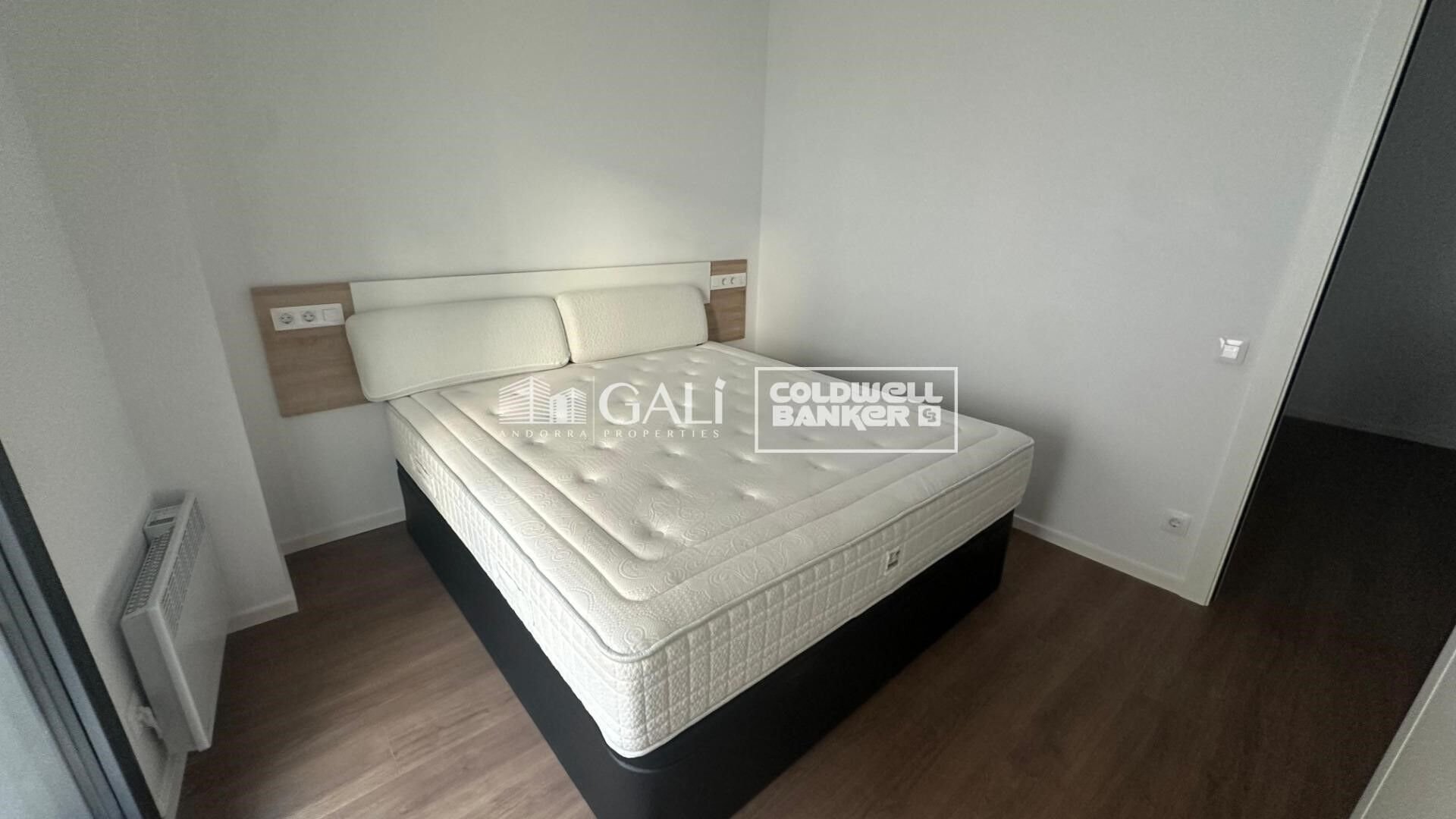 Apartment à Principado De Andorra (Ninguna Poblacion Tiene C.P.), Lleida, Espagne 1 chambre, 68 m2 No. 178434