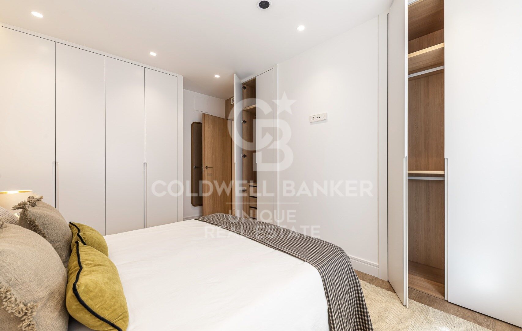 Apartment à Madrid, Espagne 4 chambres, 152 m2 No. 178435