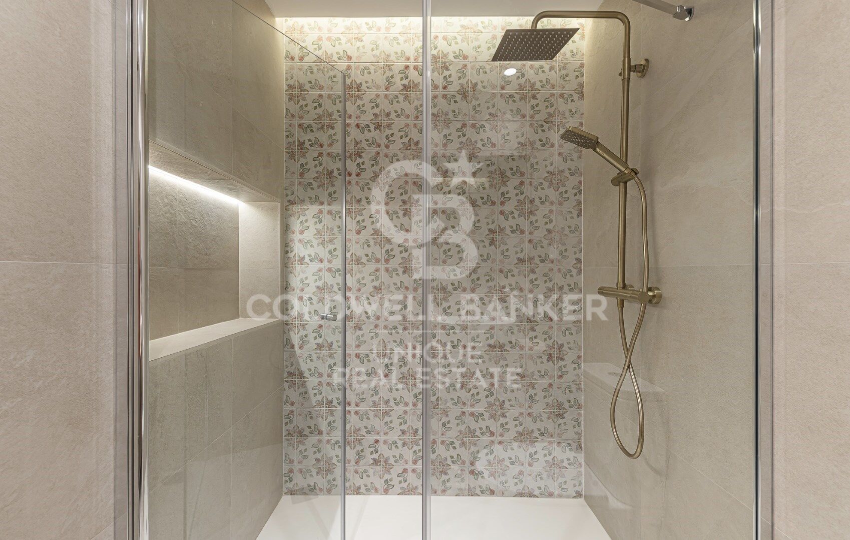 Apartment à Madrid, Espagne 4 chambres, 152 m2 No. 178435
