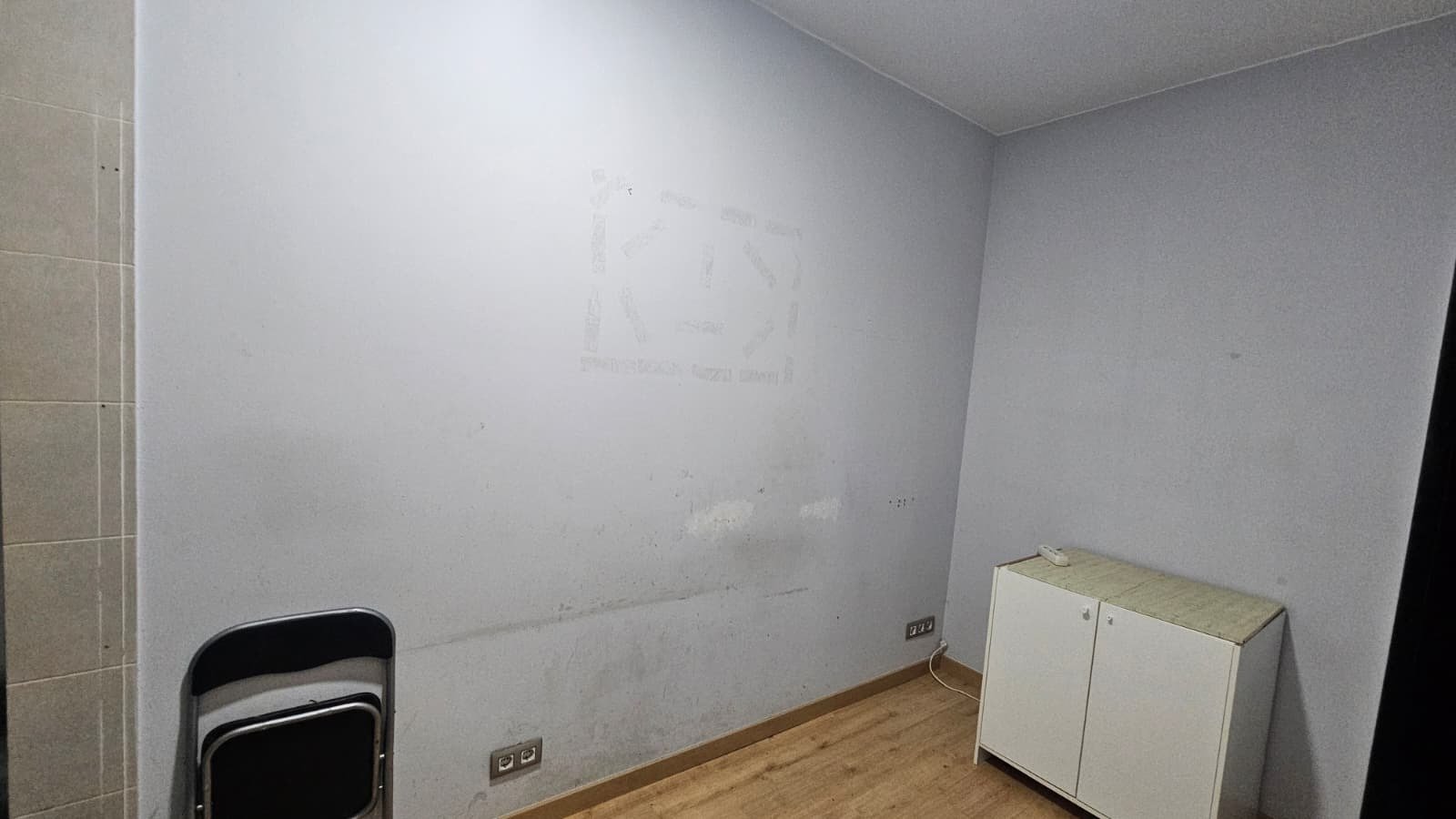 Commercial property in L'Eixample, Barcelona, Spain 103 sq.m. No. 150068