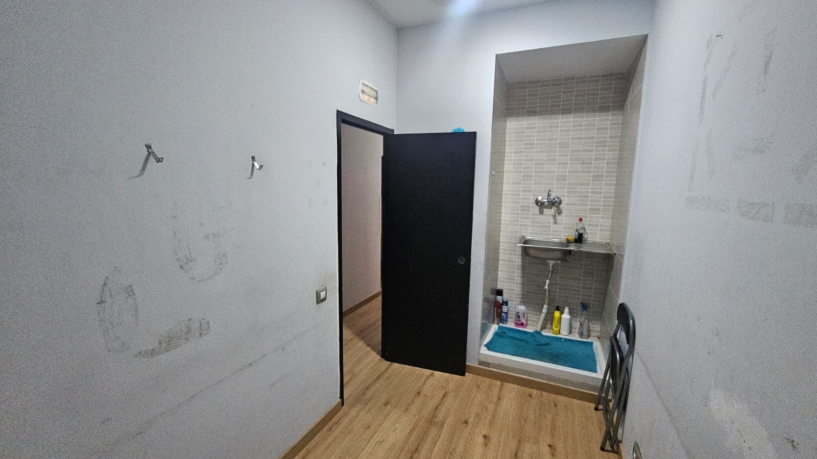 Commercial property in L'Eixample, Barcelona, Spain 103 sq.m. No. 150068