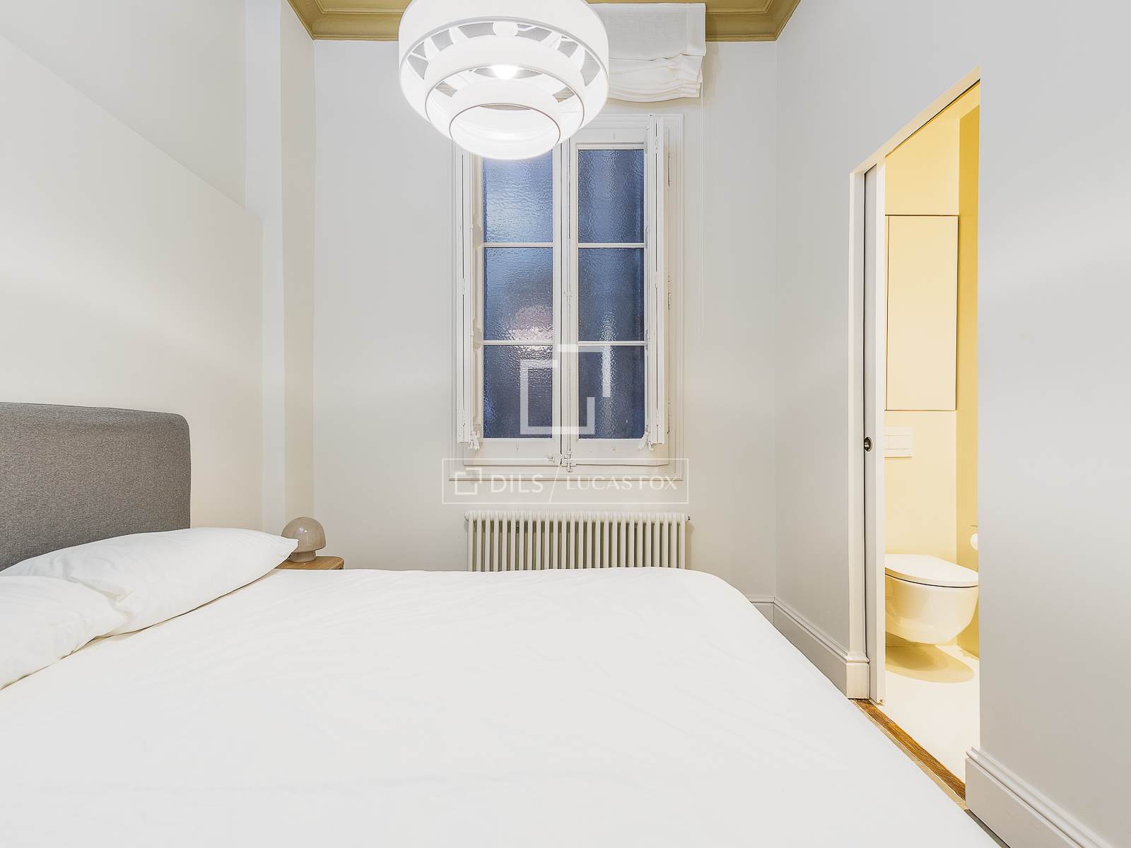 Apartment in Barcelona, Spain 3 bedrooms, 189 sq.m. No. 164640