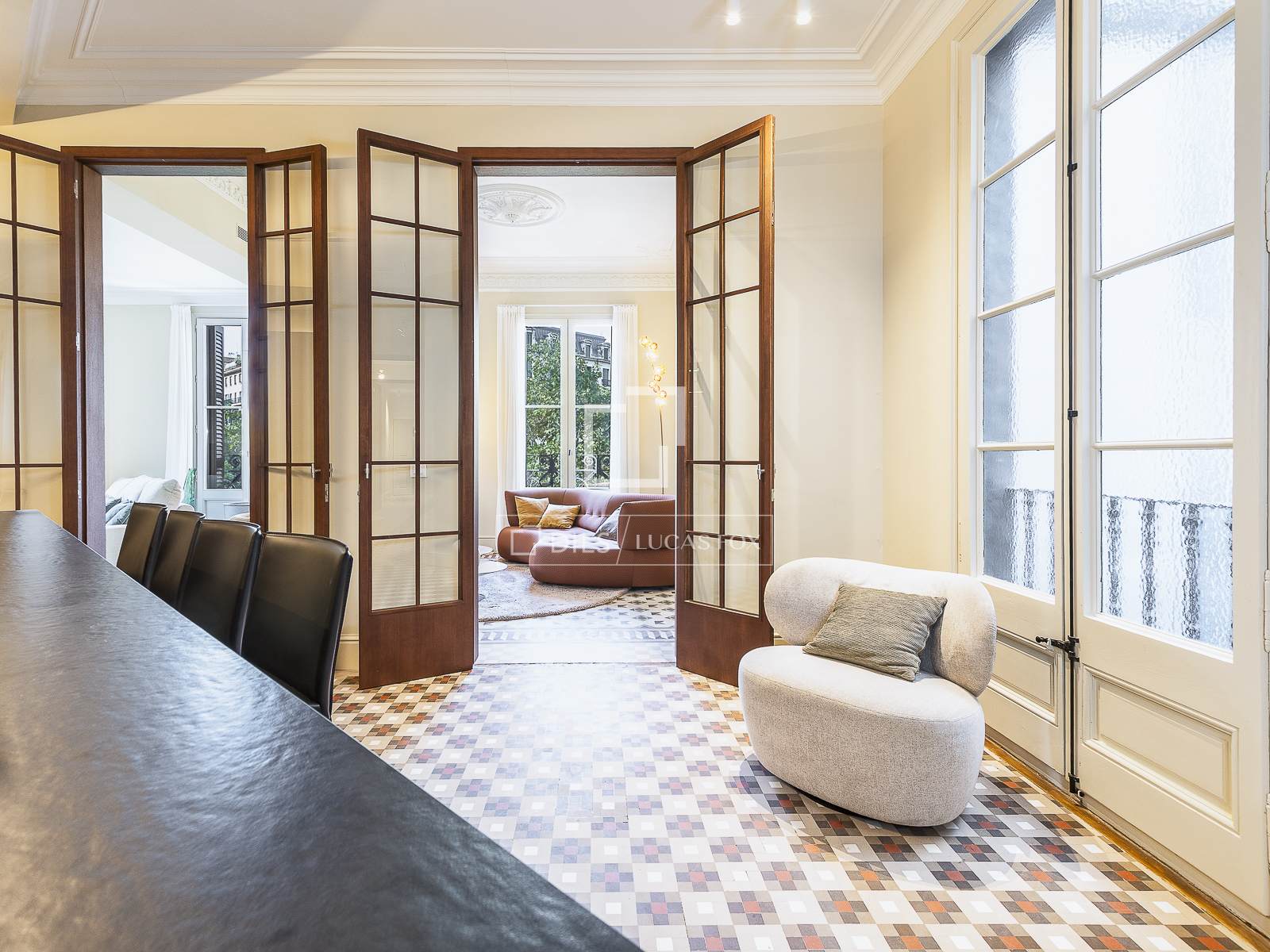 Apartment in Barcelona, Spain 3 bedrooms, 189 sq.m. No. 164640