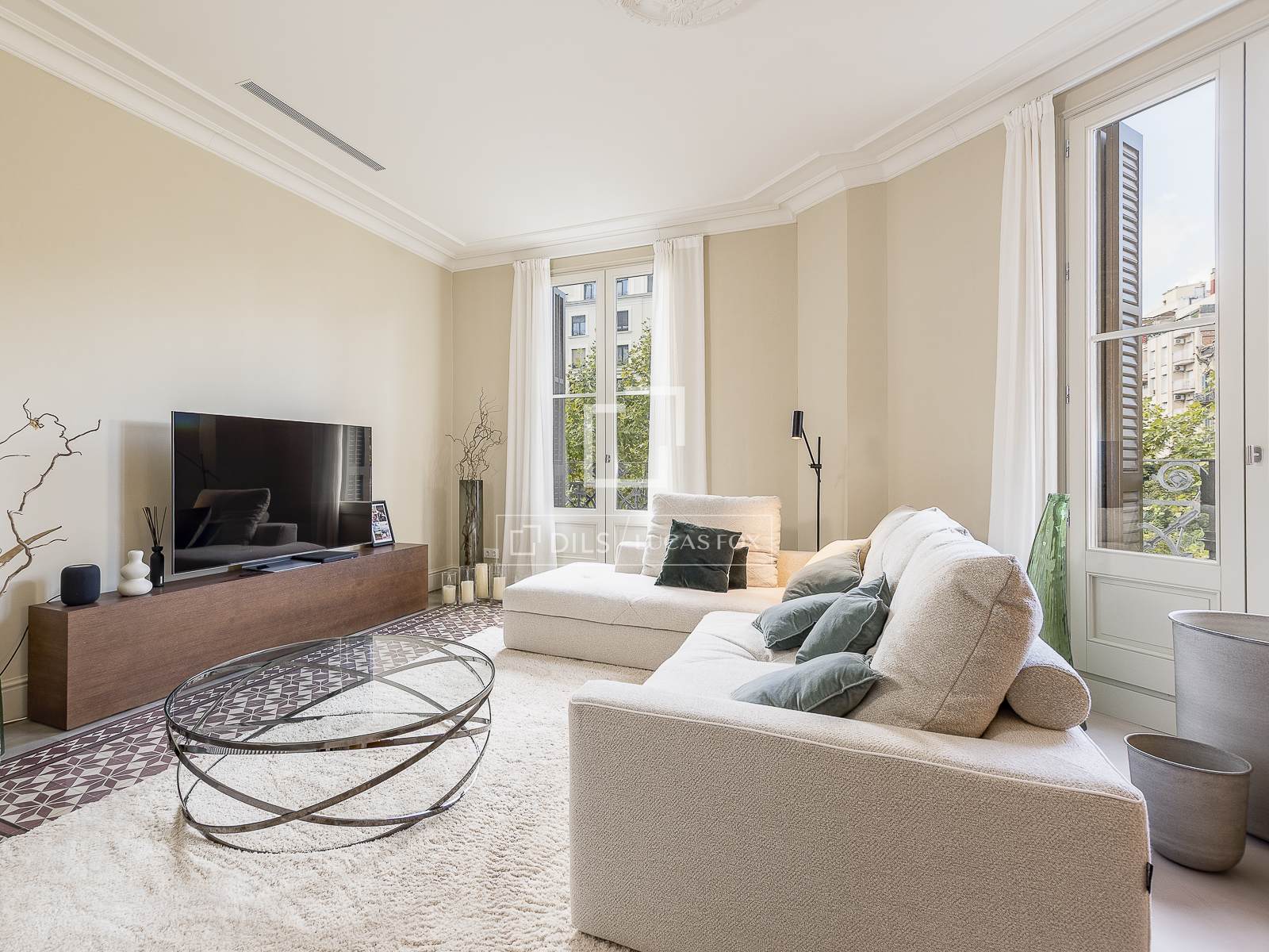 Apartment in Barcelona, Spain 3 bedrooms, 189 sq.m. No. 164640