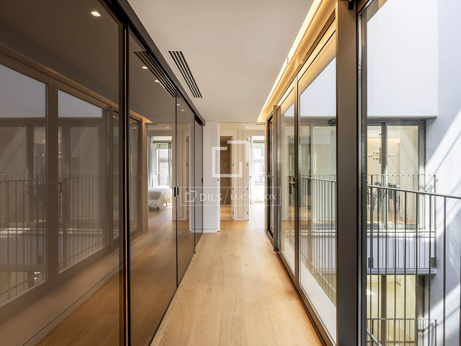 Appartamento a Barcelona, Spagna 3 camere da letto, 166 mq. N° 164638
