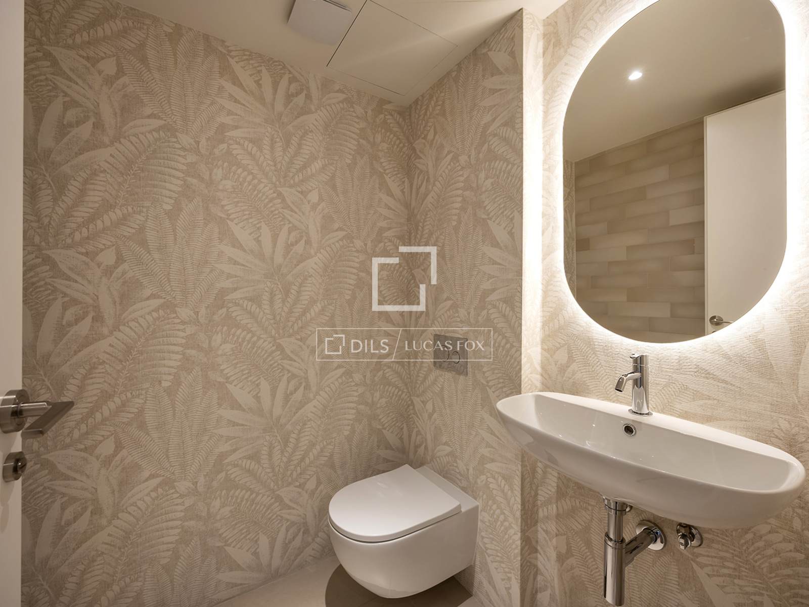 Appartamento a Barcelona, Spagna 3 camere da letto, 166 mq. N° 164638