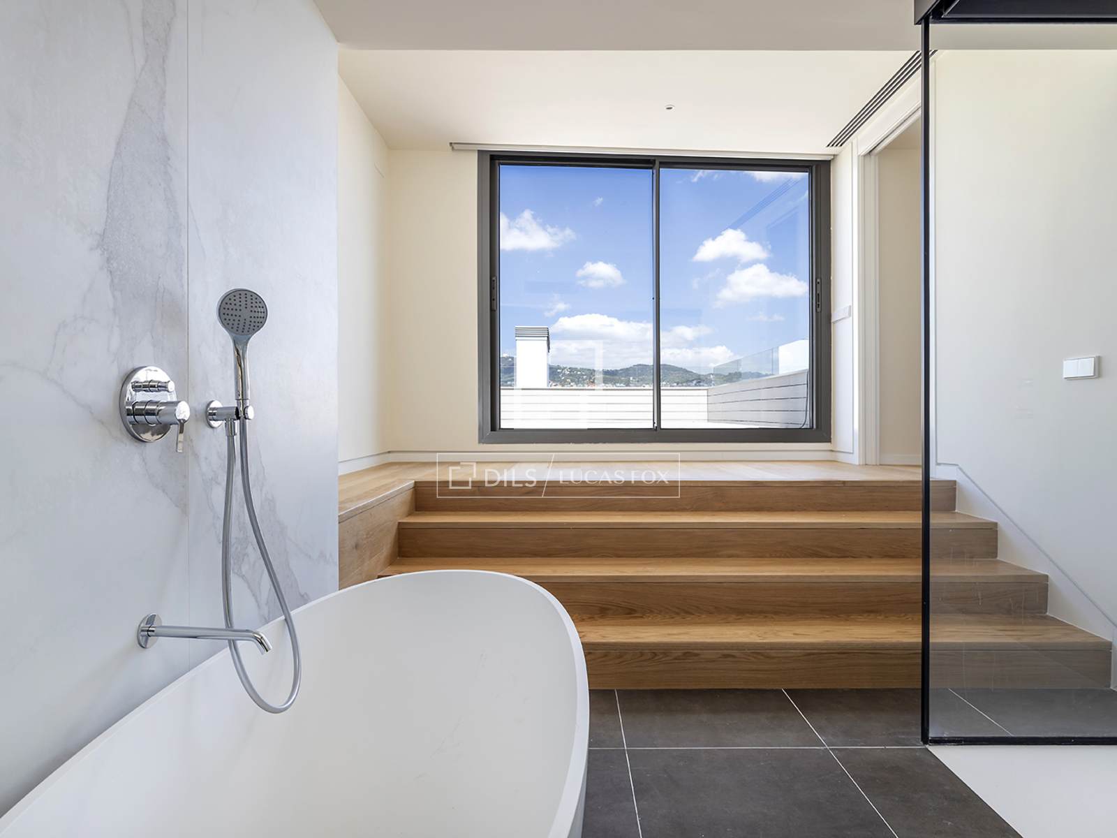 Penthouse in Barcelona, Spain 3 bedrooms, 368 sq.m. No. 164639