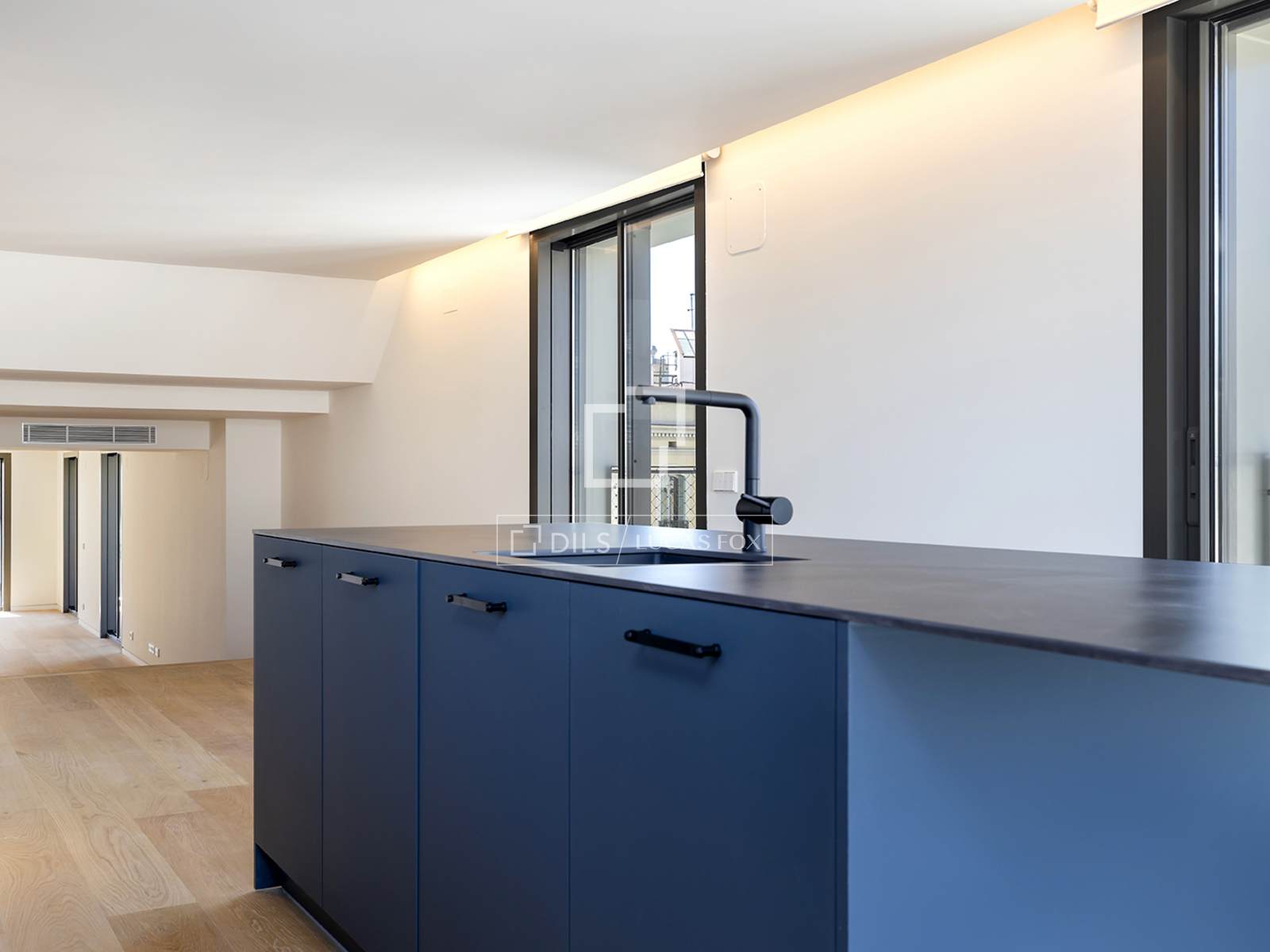 Penthouse in Barcelona, Spain 3 bedrooms, 368 sq.m. No. 164639