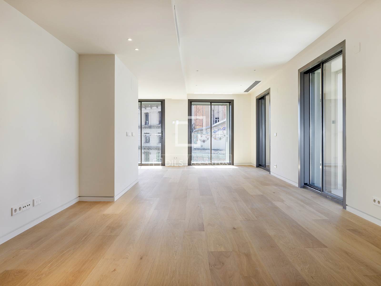 Penthouse in Barcelona, Spain 3 bedrooms, 368 sq.m. No. 164639