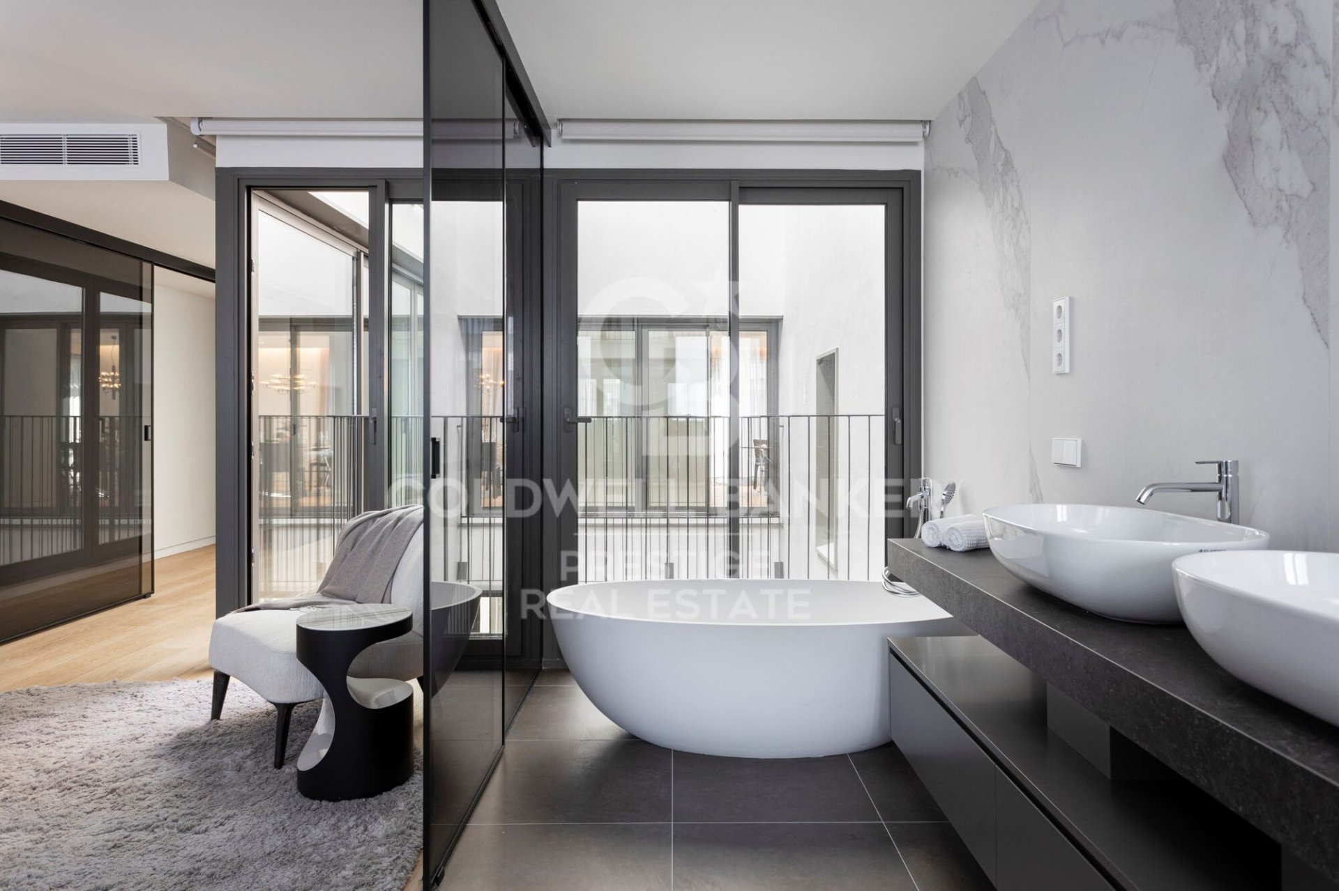 Dzīvoklis Barcelona, Spānijā 3 istabas, 150 m2 Nr. 159198