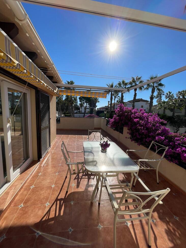 Villa in Villamartin, Alicante, Spain 3 bedrooms, 140 sq.m. No. 148397