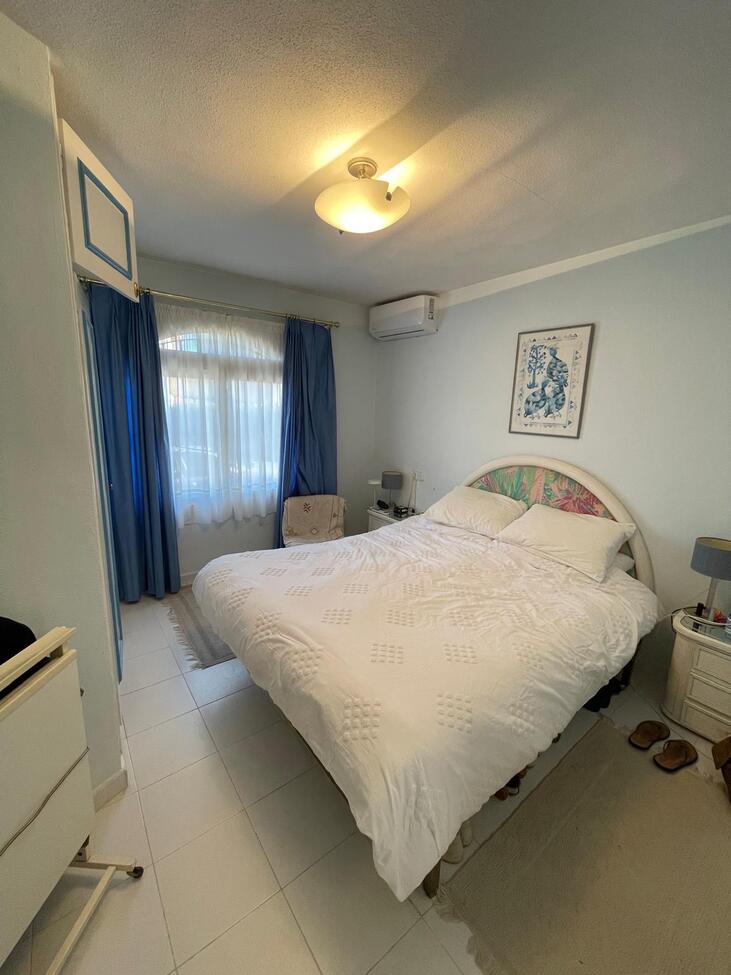 Villa in Villamartin, Alicante, Spain 3 bedrooms, 140 sq.m. No. 148397