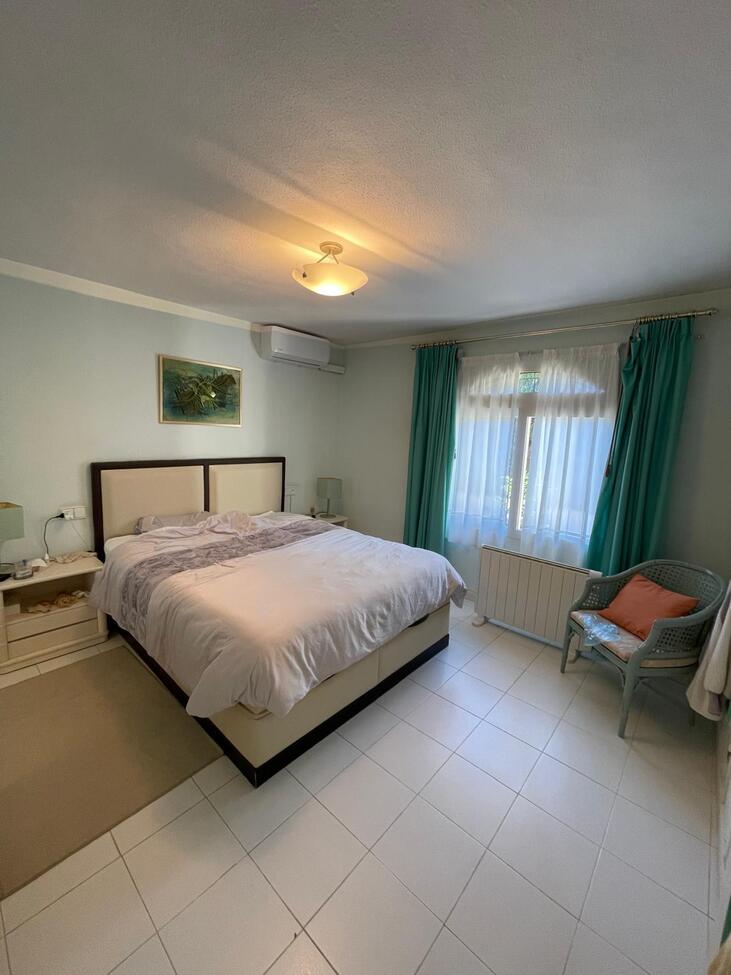 Villa in Villamartin, Alicante, Spain 3 bedrooms, 140 sq.m. No. 148397