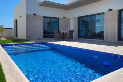 Townhouse in Alicante, Spain 3 bedrooms, 108 sq.m. No. 195960