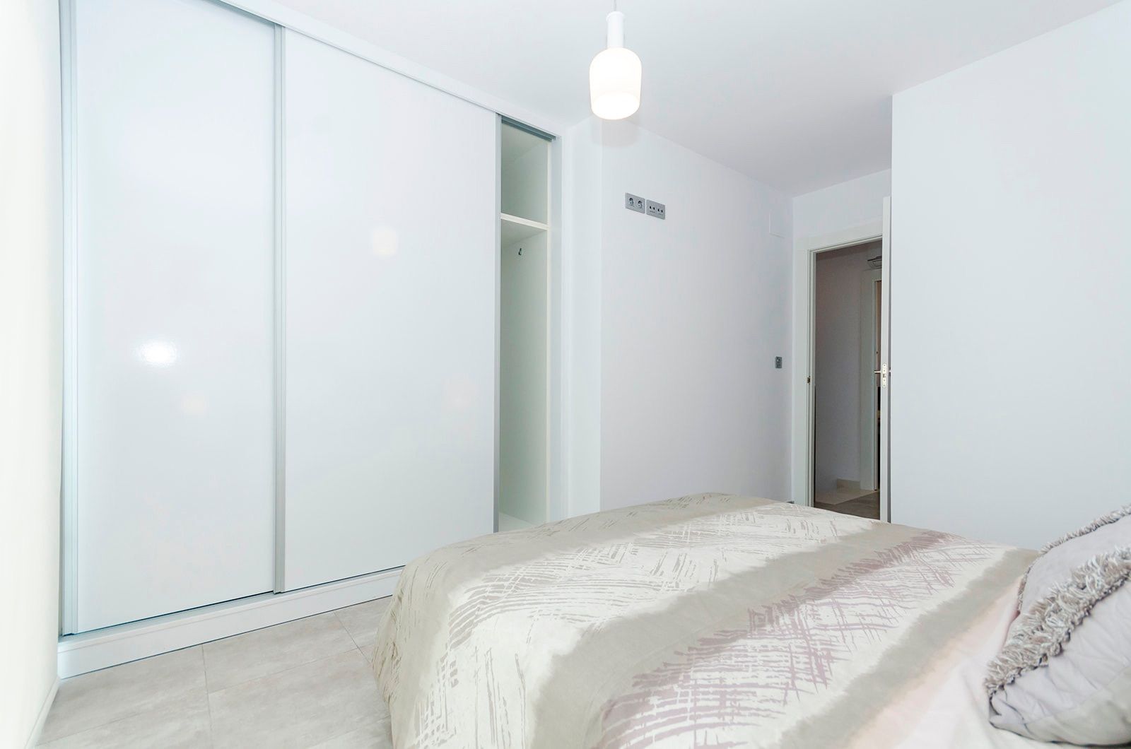 Talo Torrevieja, Alicante, Espanja 3 makuuhuonetta, 116 m2 No. 95451