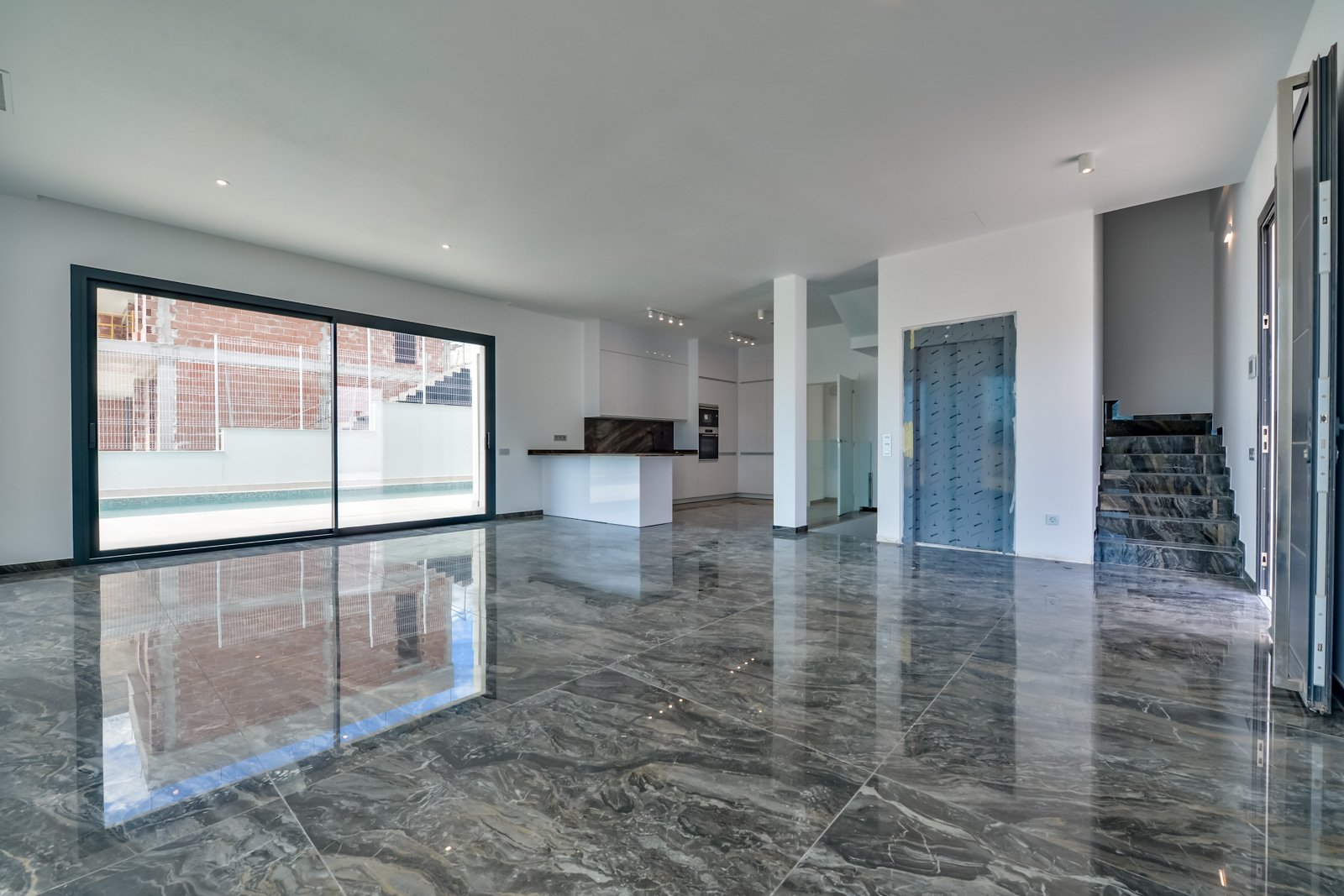 Villa i Finestrat, Alicante, Spanien 7 sovrum, 636 kvm. Nr. 168129