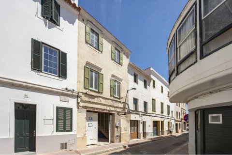 Villetta a schiera a Mahon, Menorca, Spagna 3 camere da letto, 160 mq. N° 168132