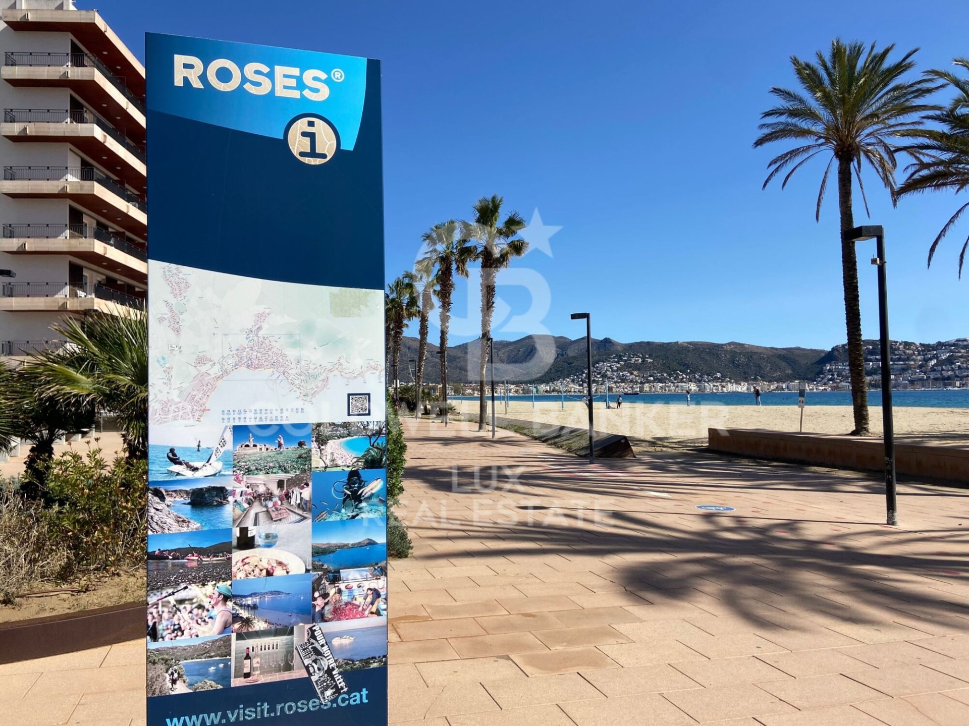 Commercial property in Roses, Girona, Spain 316 sq.m. No. 158914