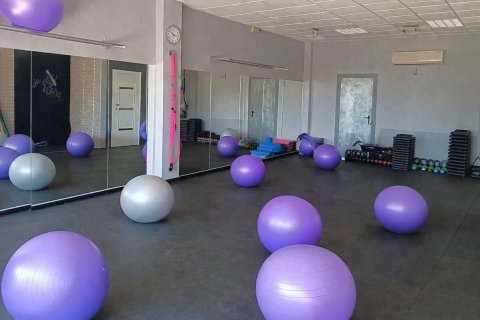 Commercial property à Los Dolses, Alicante, Espagne 77 m2 No. 193009