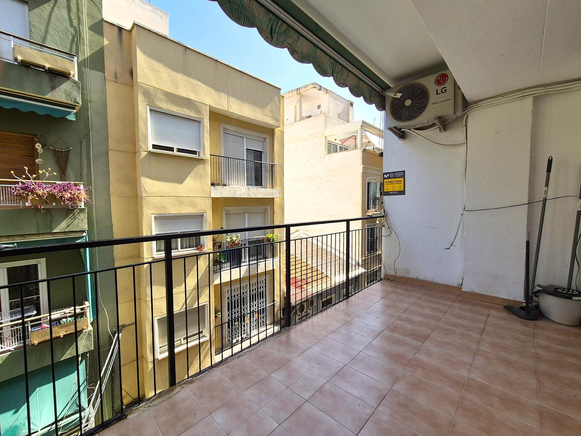 Apartment à Campoamor, Alicante, Espagne 1 chambre, 81 m2 No. 193010