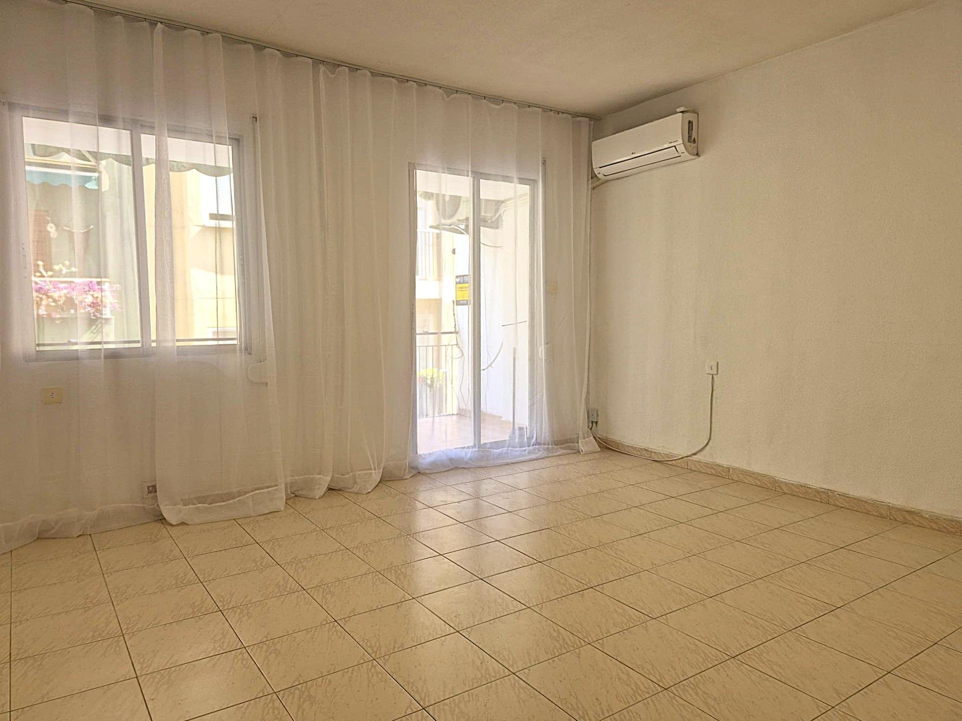 Apartment à Campoamor, Alicante, Espagne 1 chambre, 81 m2 No. 193010