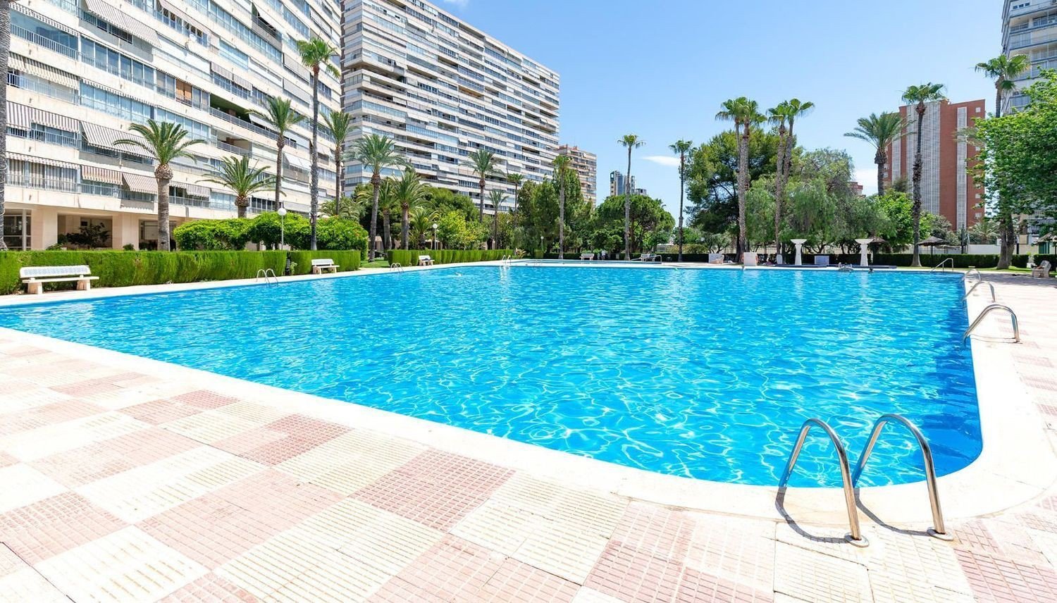 Dzīvoklis Alicante, Spānijā 4 istabas, 140 m2 Nr. 193608