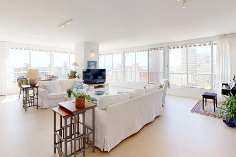 Huoneisto Alicante, Espanja 4 makuuhuonetta, 140 m2 No. 193608