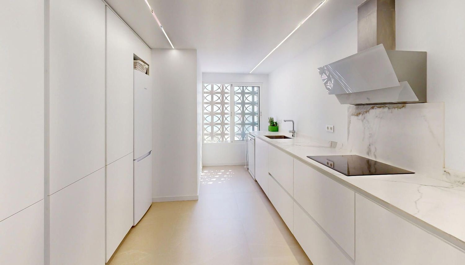 Dzīvoklis Alicante, Spānijā 4 istabas, 140 m2 Nr. 193608