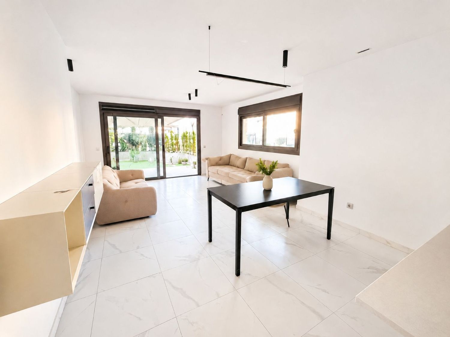 Dzīvoklis Alicante, Spānijā 4 istabas, 165 m2 Nr. 193606