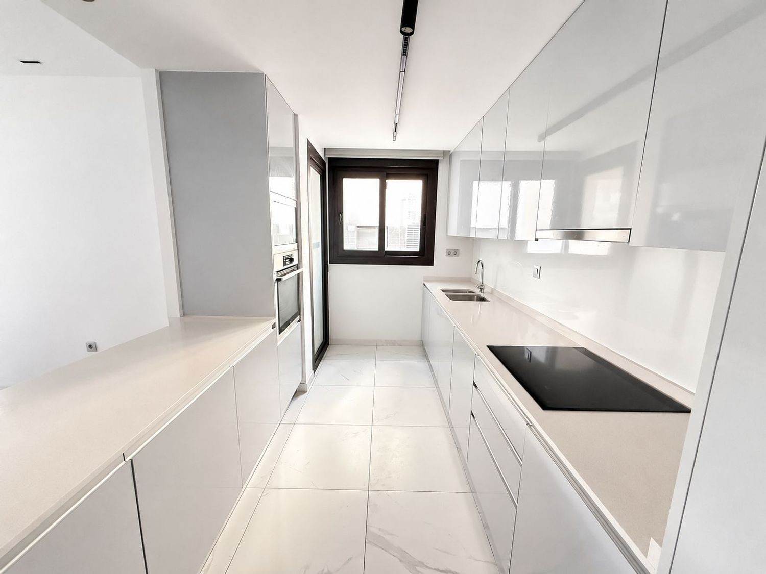 Dzīvoklis Alicante, Spānijā 4 istabas, 165 m2 Nr. 193606